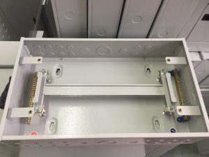 Ezitown enclosure din rail 1 x 16 poles