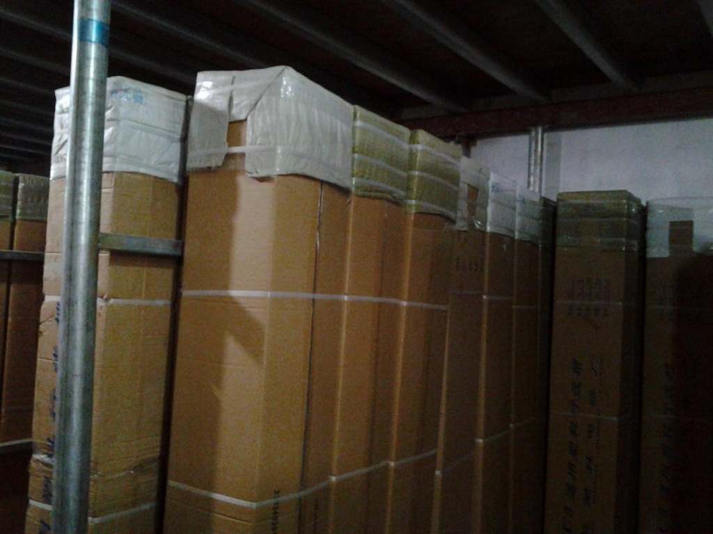 slotted-wire-duct-grey-color-pvc-fireproof-cable-trunking-packing